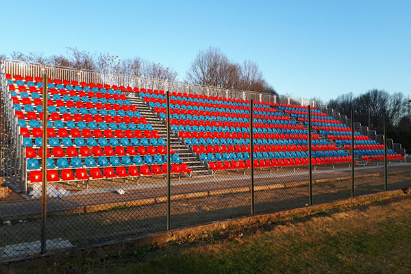 Gozzano (NO), Tribune campo sportivo comunale. (Foto: Archivio Damiano Gioffré)